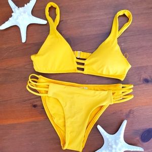 NWT L*SPACE Monroe Bikini Top Sunshine Gold